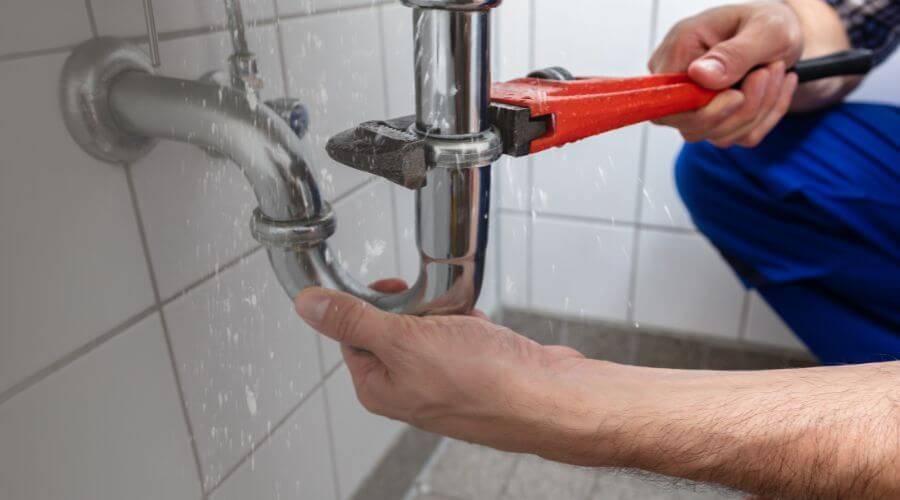 Local tankless water heater installation in Kell, IL